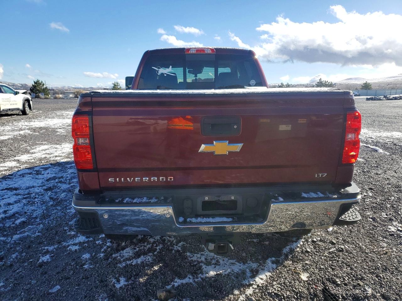 2017 CHEVROLET SILVERADO K2500 HEAVY DUTY LTZ photo 6