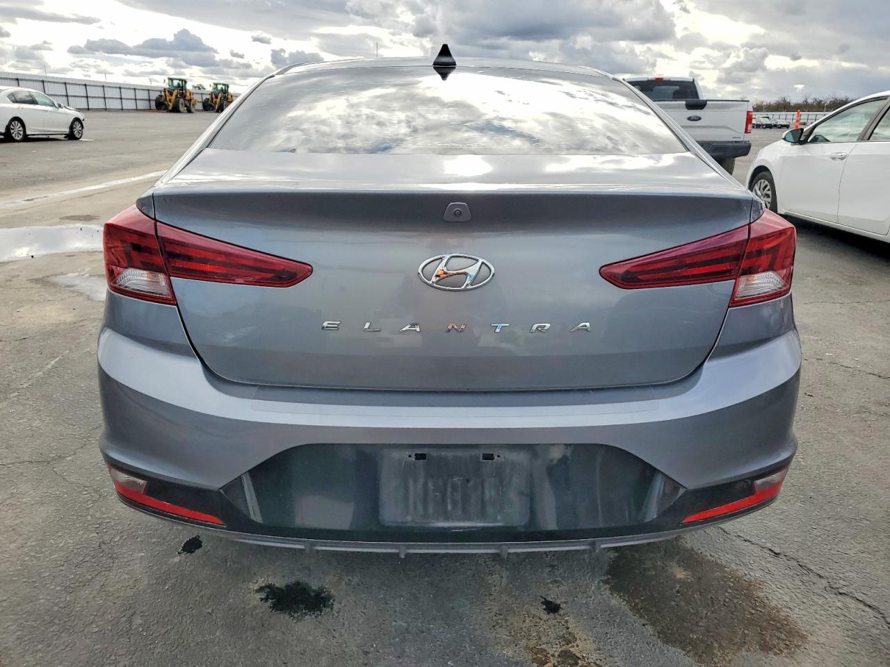 2019 HYUNDAI ELANTRA SEL photo 6