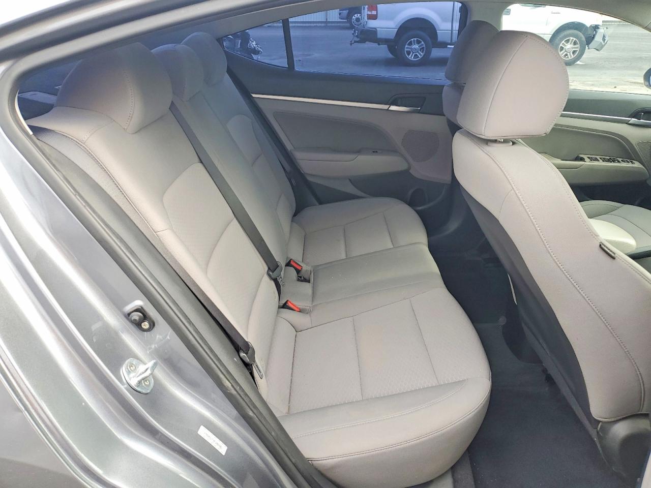 2019 HYUNDAI ELANTRA SEL photo 10