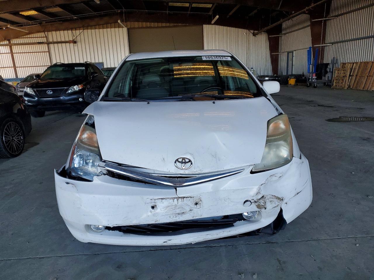 2009 TOYOTA PRIUS photo 5