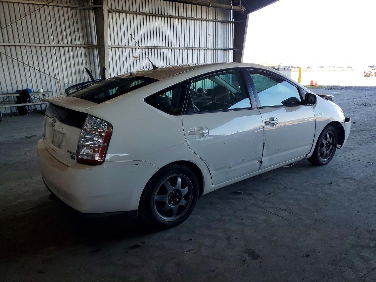 2009 TOYOTA PRIUS photo 3