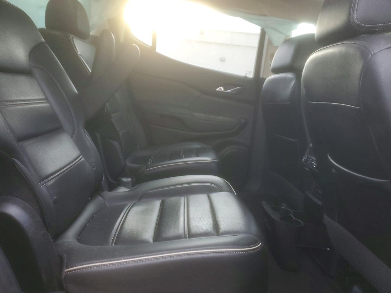 2021 GMC ACADIA DENALI photo 21