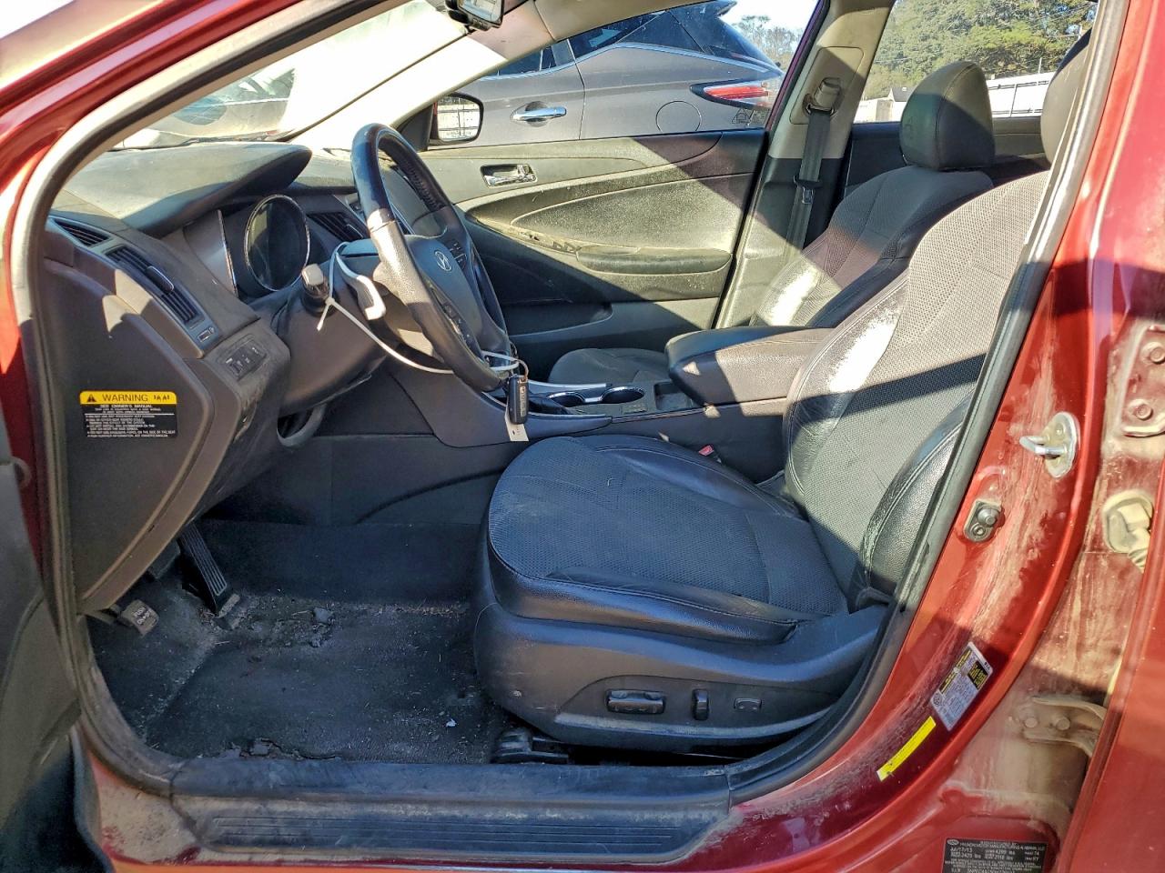2013 HYUNDAI SONATA SE photo 7