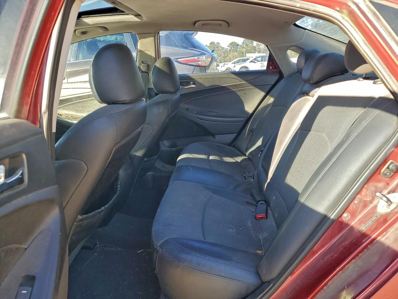 2013 HYUNDAI SONATA SE photo 10