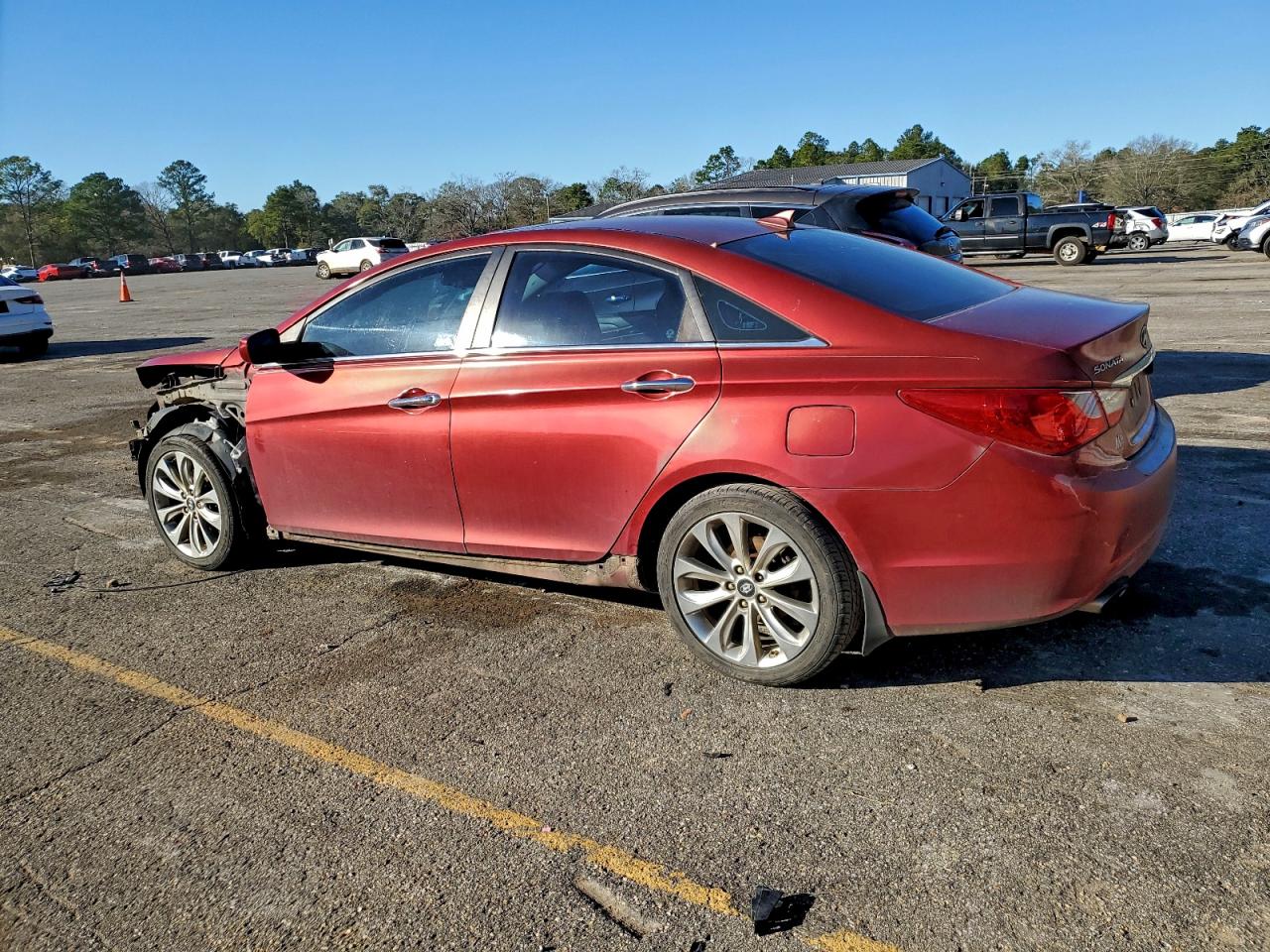 2013 HYUNDAI SONATA SE photo 2
