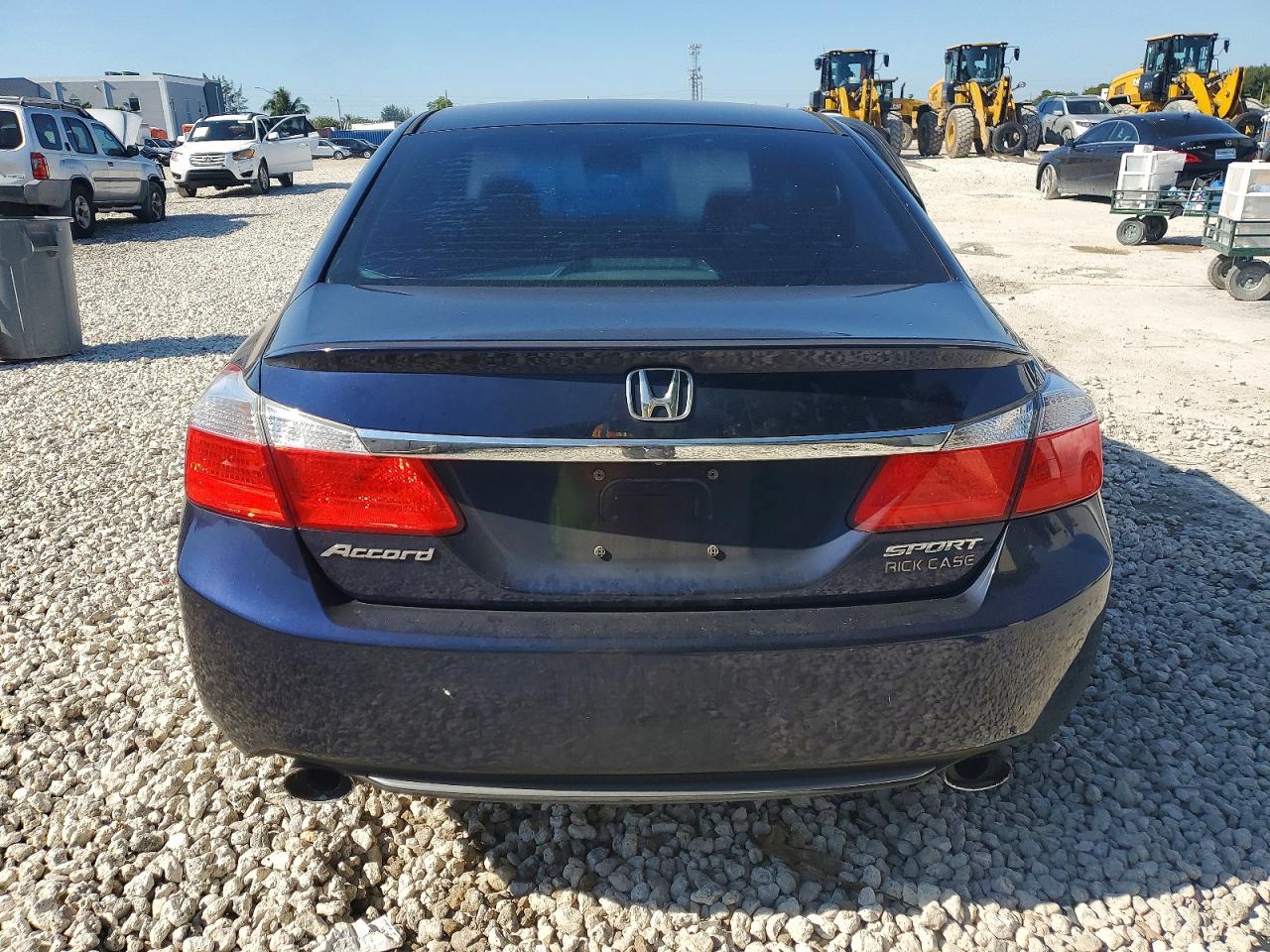 2014 HONDA ACCORD SPORT photo 6