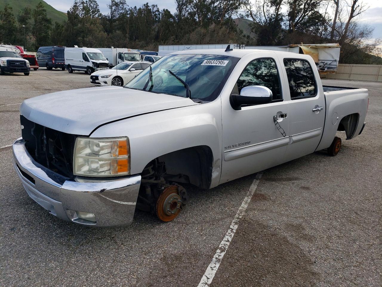 2013 CHEVROLET SILVERADO