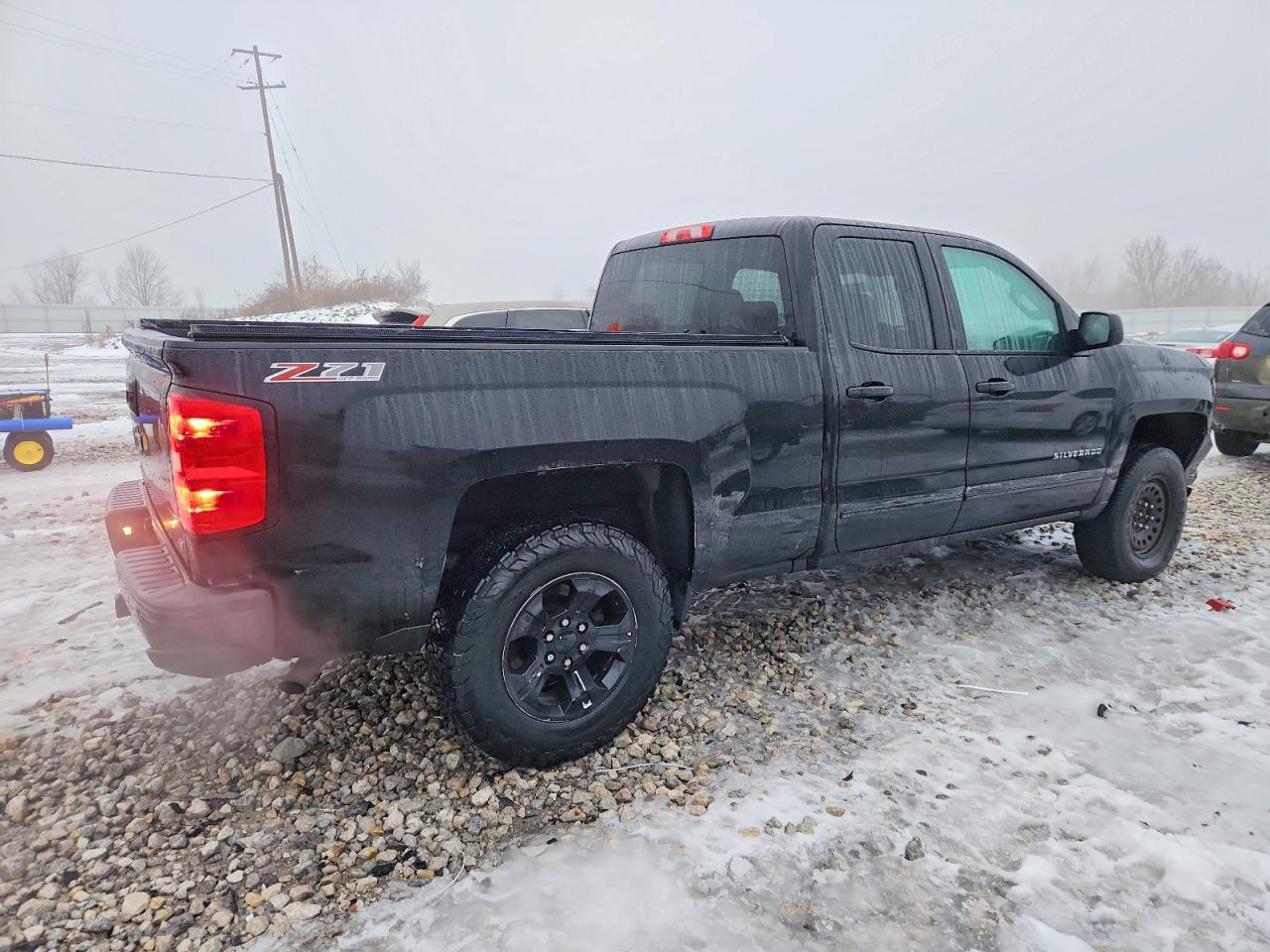2016 CHEVROLET SILVERADO K1500 LT photo 3