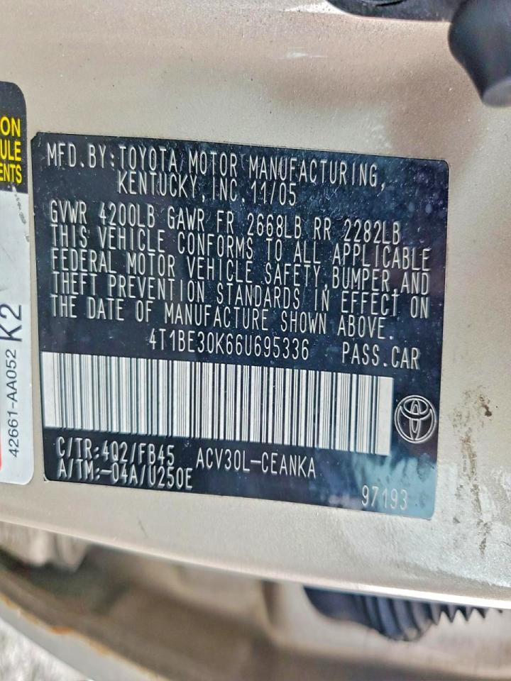 2006 TOYOTA CAMRY LE photo 12