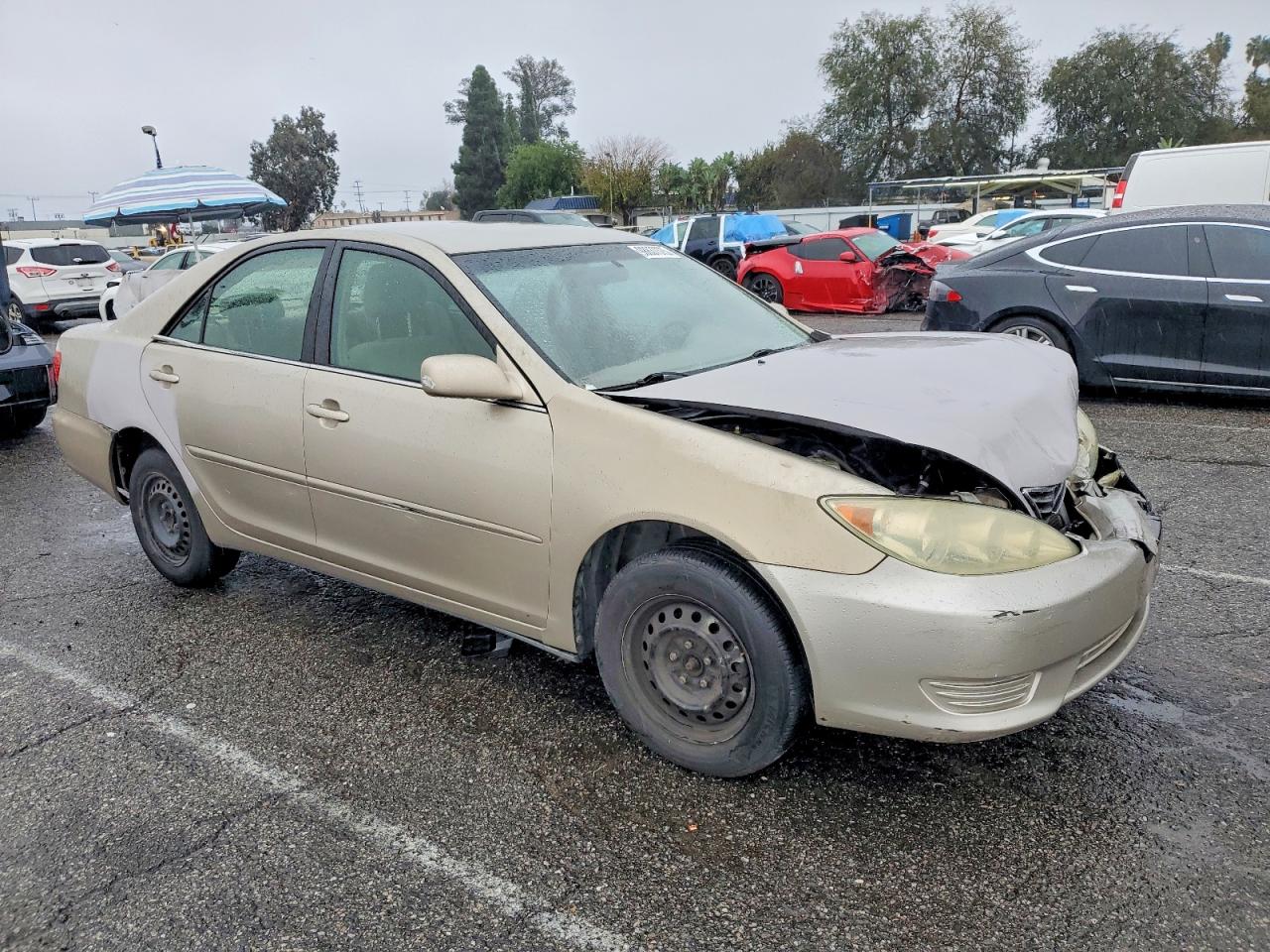 2005 TOYOTA CAMRY LE photo 4