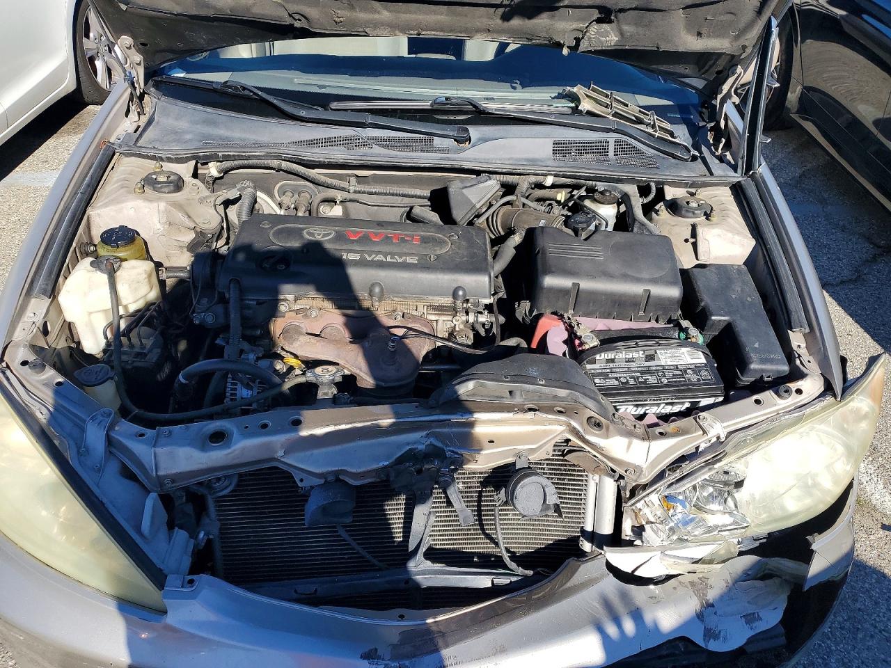 2005 TOYOTA CAMRY LE photo 11
