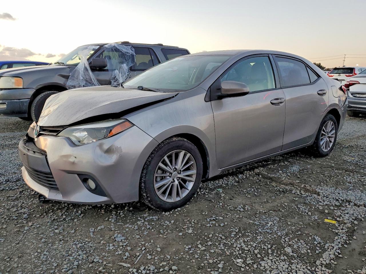 2014 TOYOTA COROLLA
