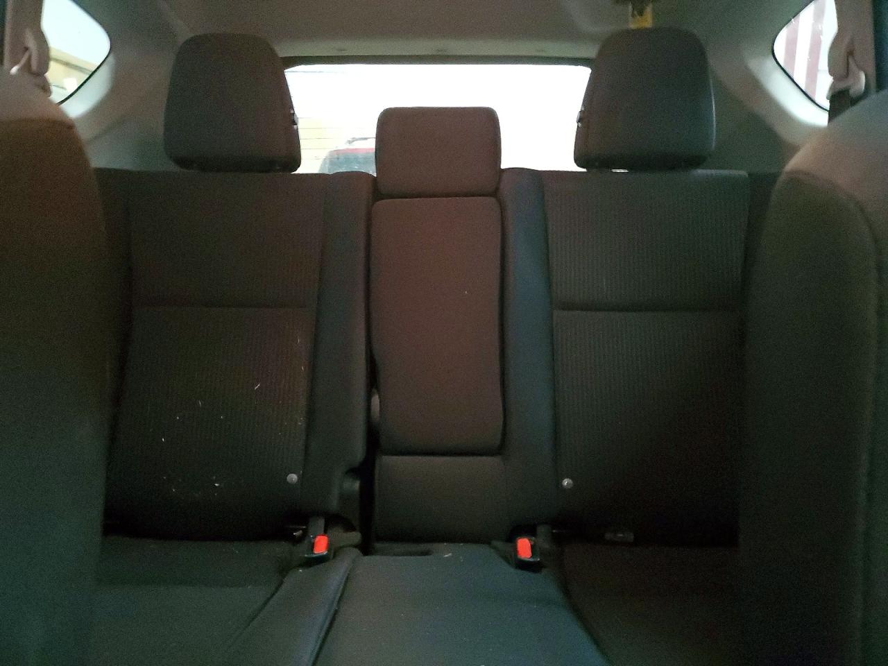 2018 TOYOTA RAV4 LE photo 10