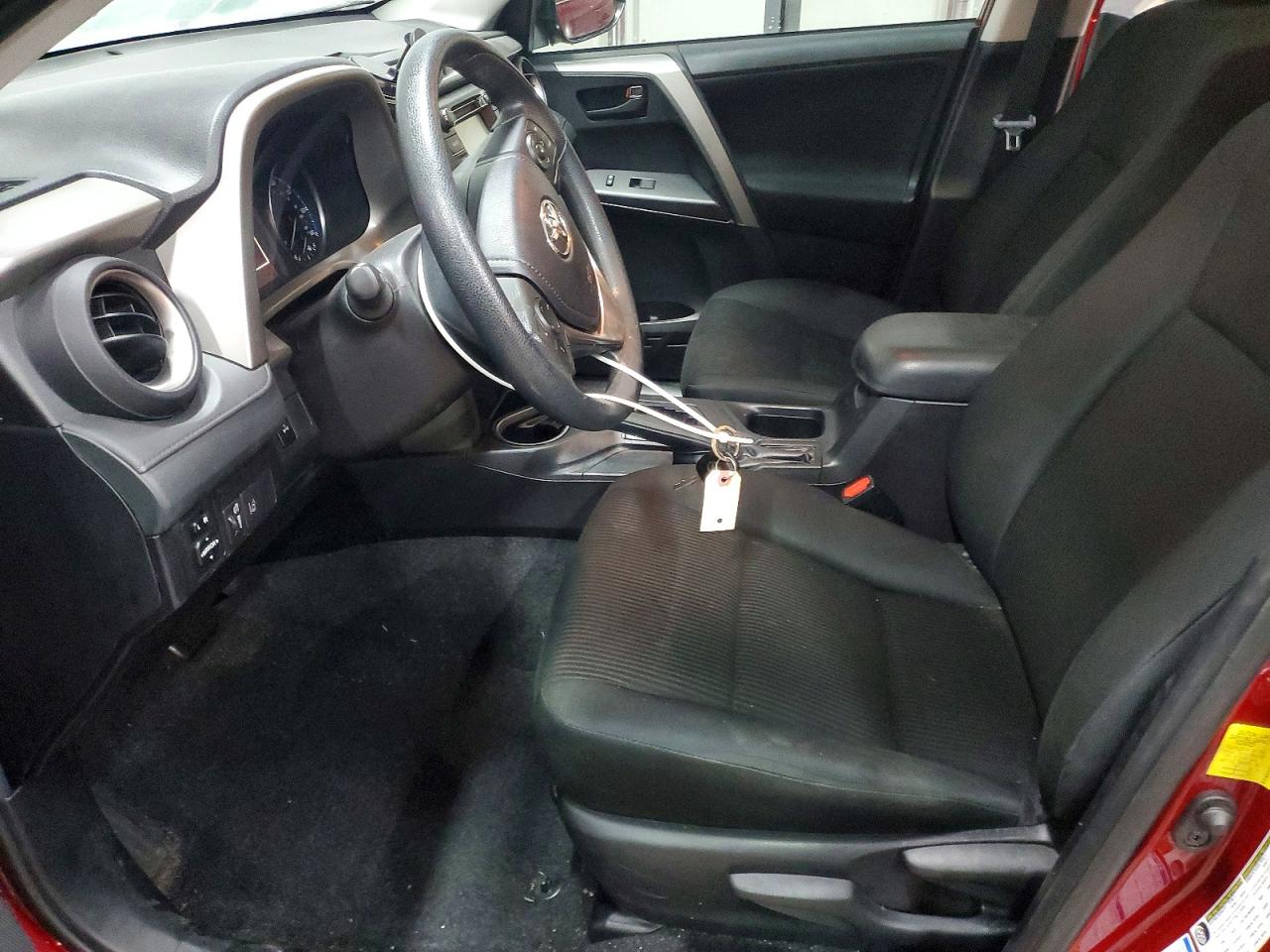 2018 TOYOTA RAV4 LE photo 7
