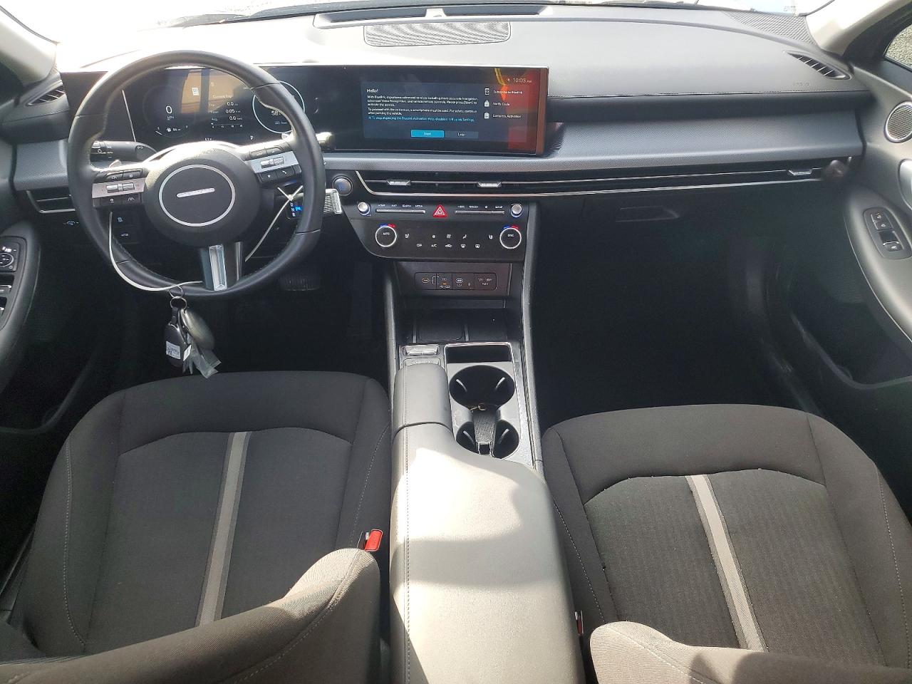 2025 HYUNDAI SONATA SEL photo 8