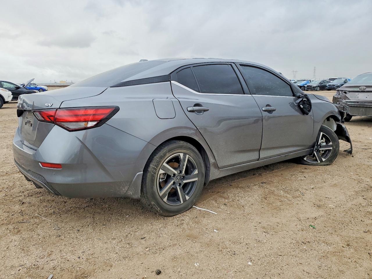2024 NISSAN SENTRA SV photo 3