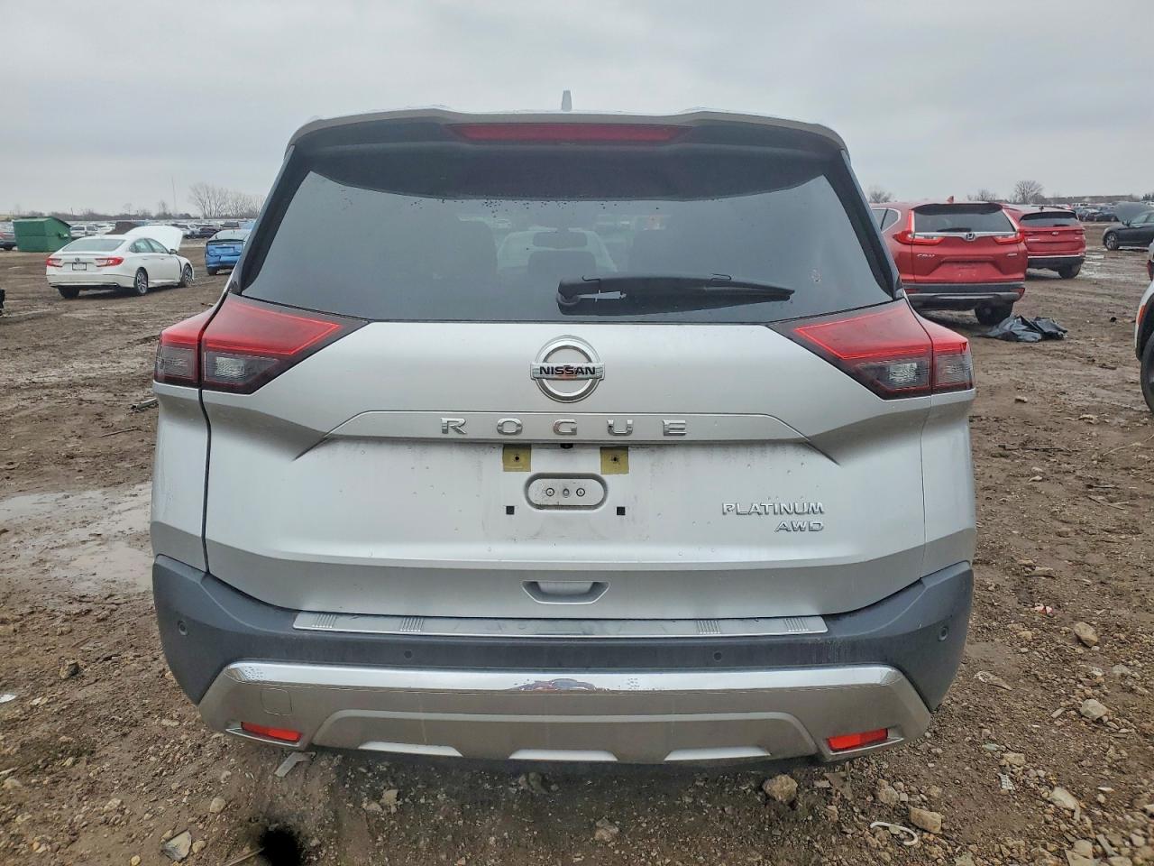 2021 NISSAN ROGUE PLATINUM photo 6