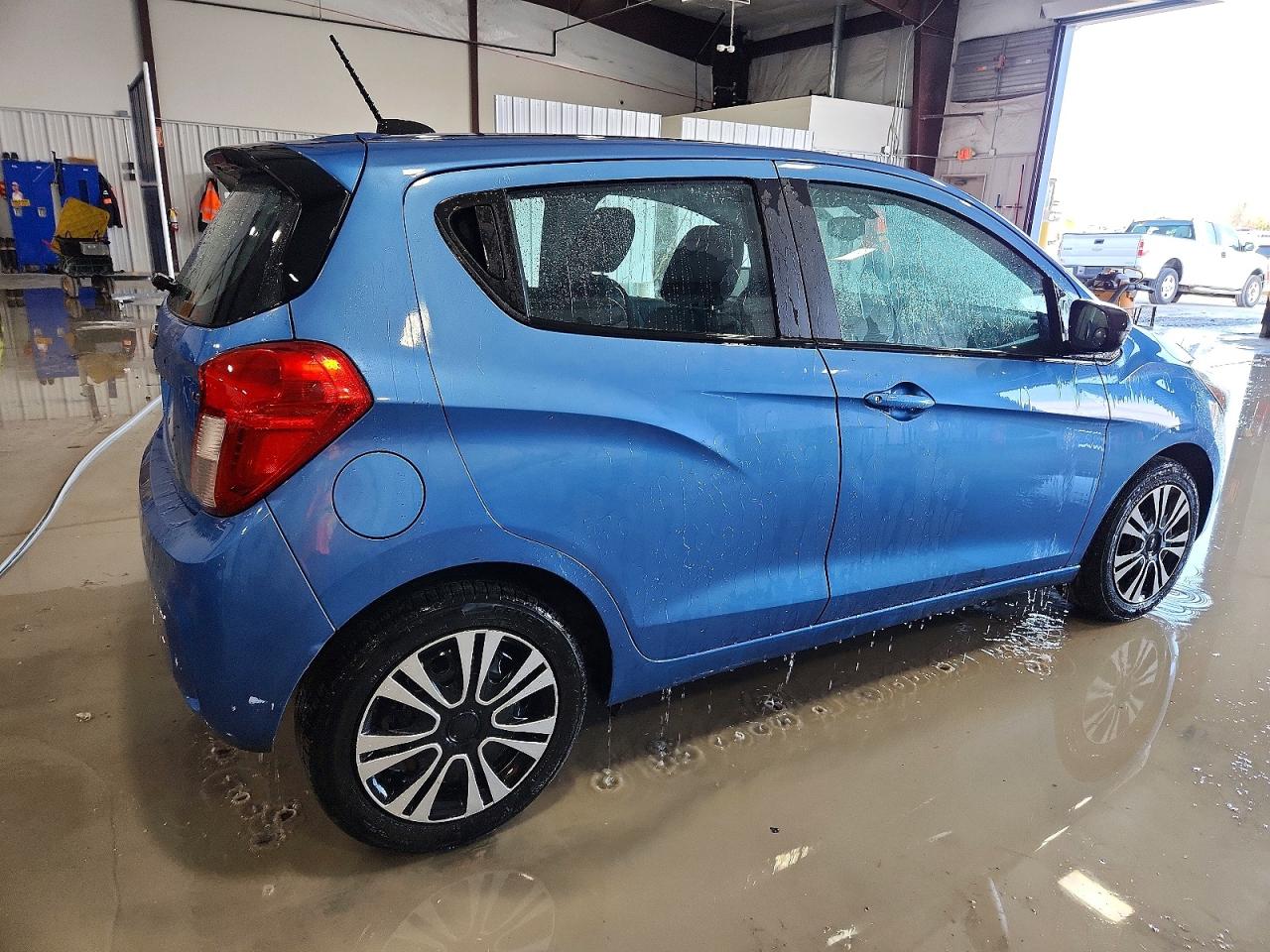 2016 CHEVROLET SPARK LS photo 3