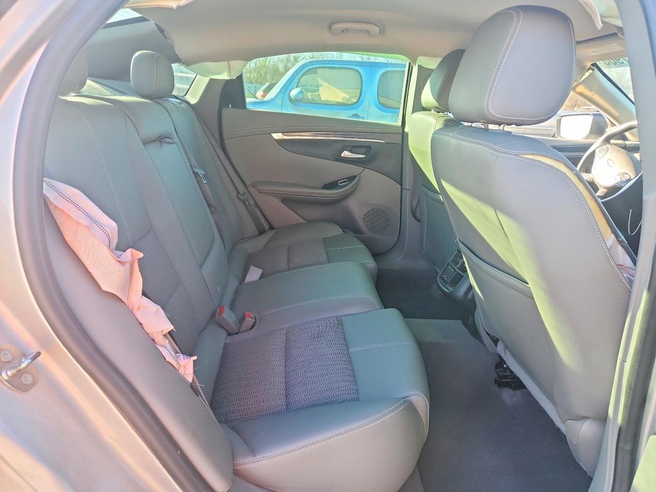 2018 CHEVROLET IMPALA LT photo 10