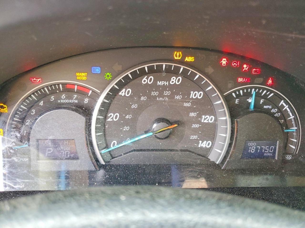 2012 TOYOTA CAMRY BASE photo 17