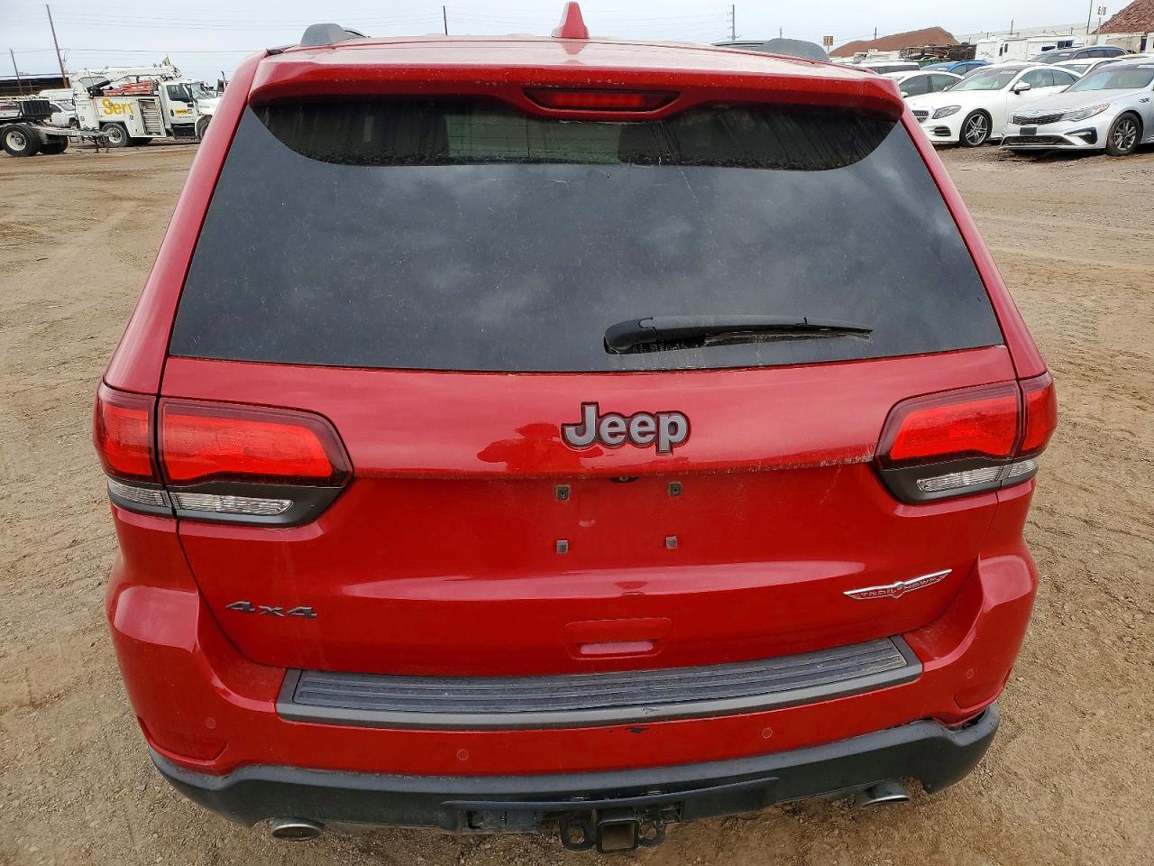 2018 JEEP GRAND CHEROKEE TRAILHAWK photo 6