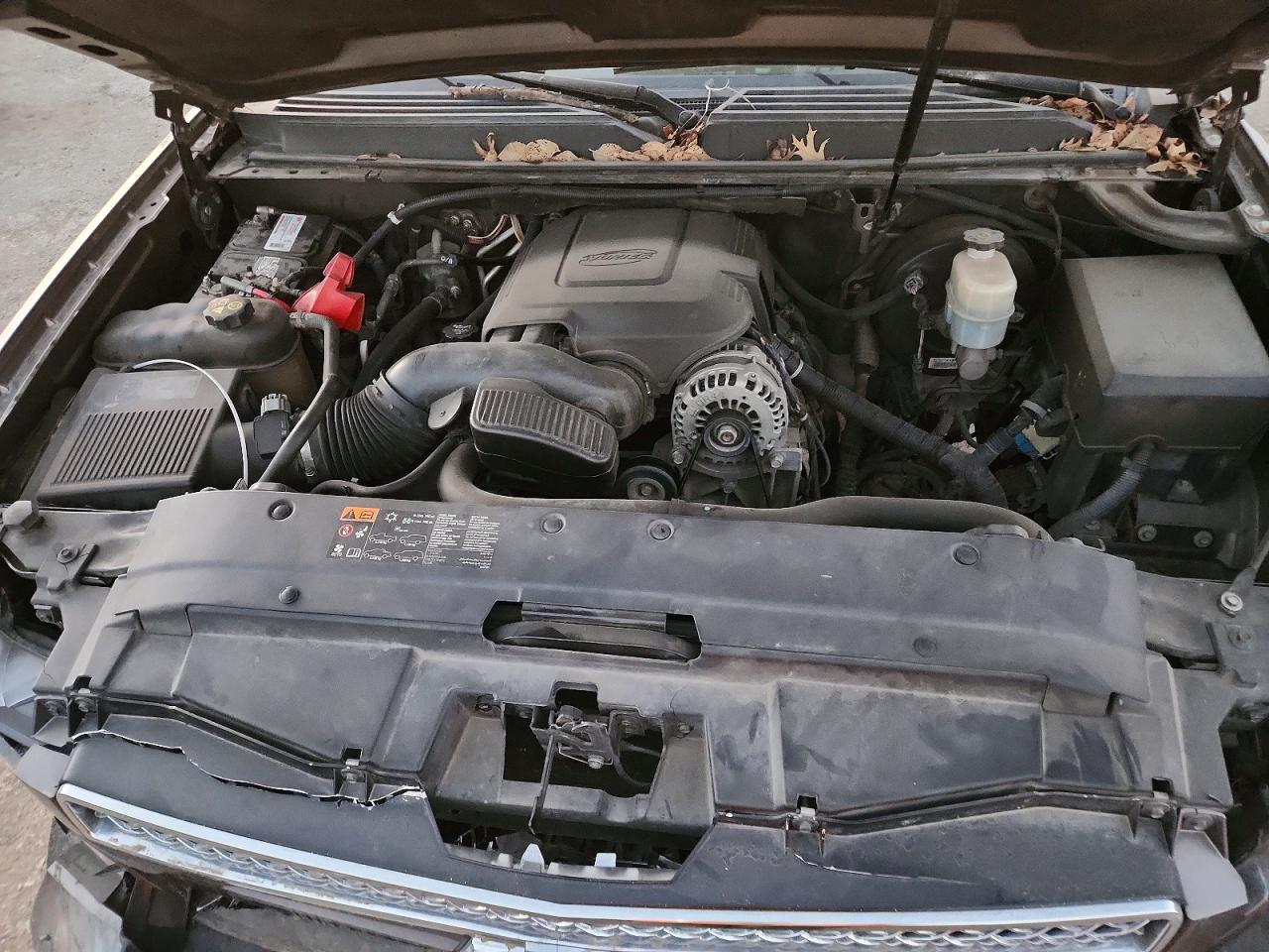 2011 CHEVROLET SUBURBAN K1500 LT photo 12