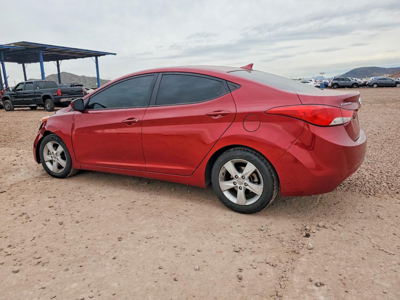 2013 HYUNDAI ELANTRA GLS photo 2
