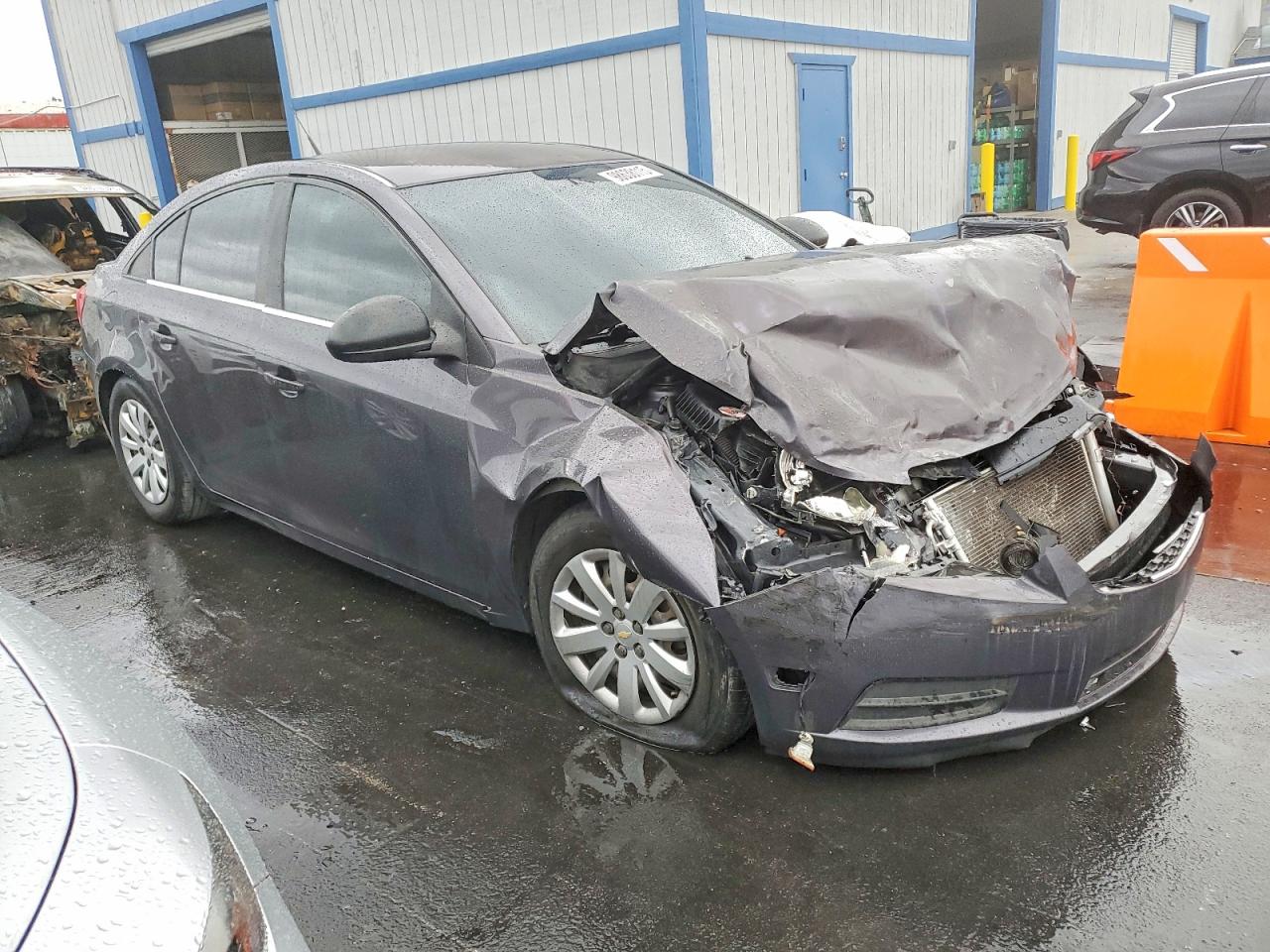 2011 CHEVROLET CRUZE LS photo 4