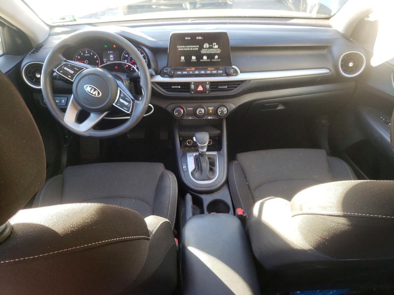 2021 KIA FORTE FE photo 8