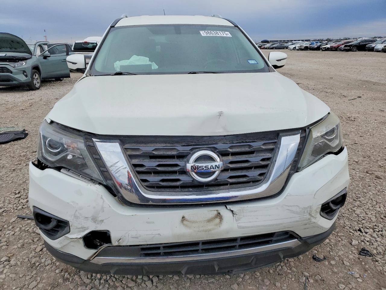 2017 NISSAN PATHFINDER SV photo 5