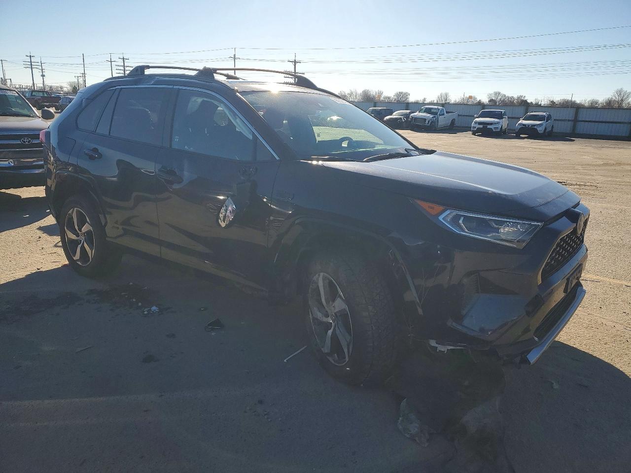 2021 TOYOTA RAV4 PRIME SE photo 4