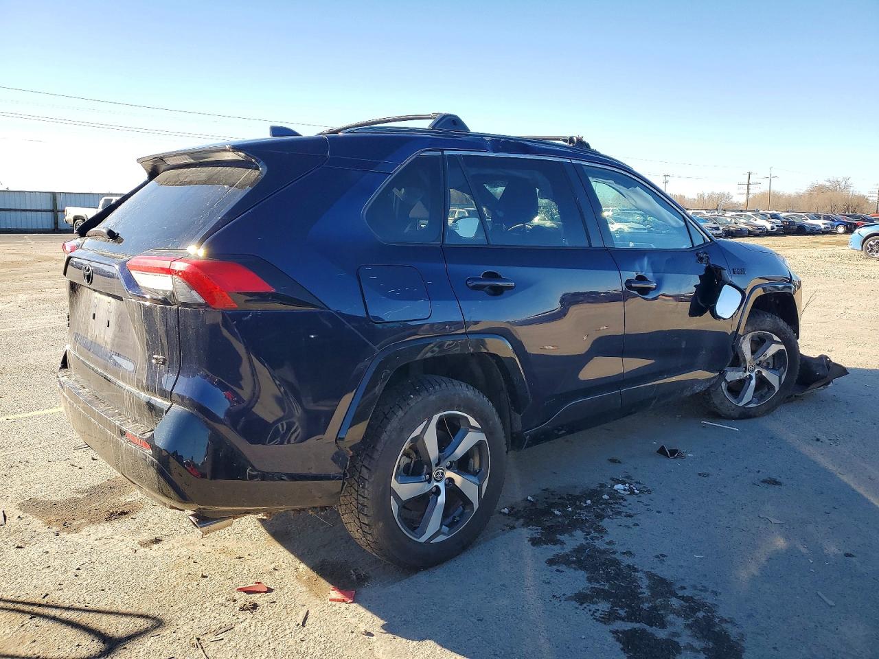 2021 TOYOTA RAV4 PRIME SE photo 3
