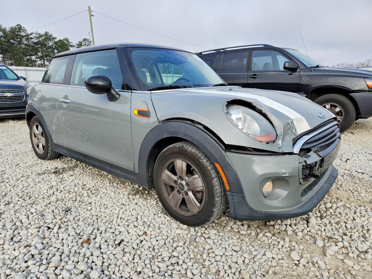 2017 MINI COOPER photo 7