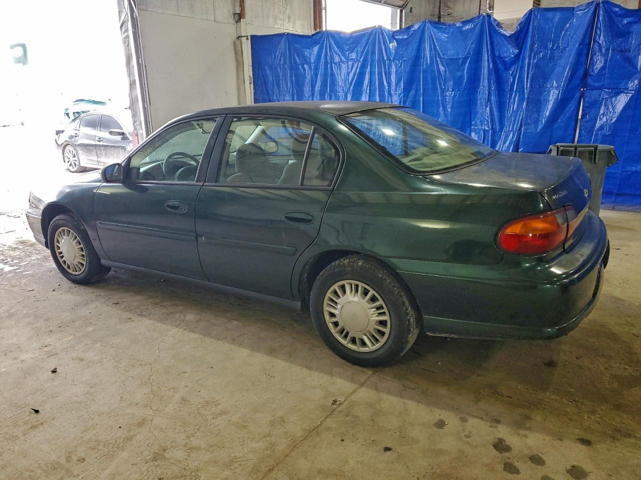 2003 CHEVROLET MALIBU photo 2