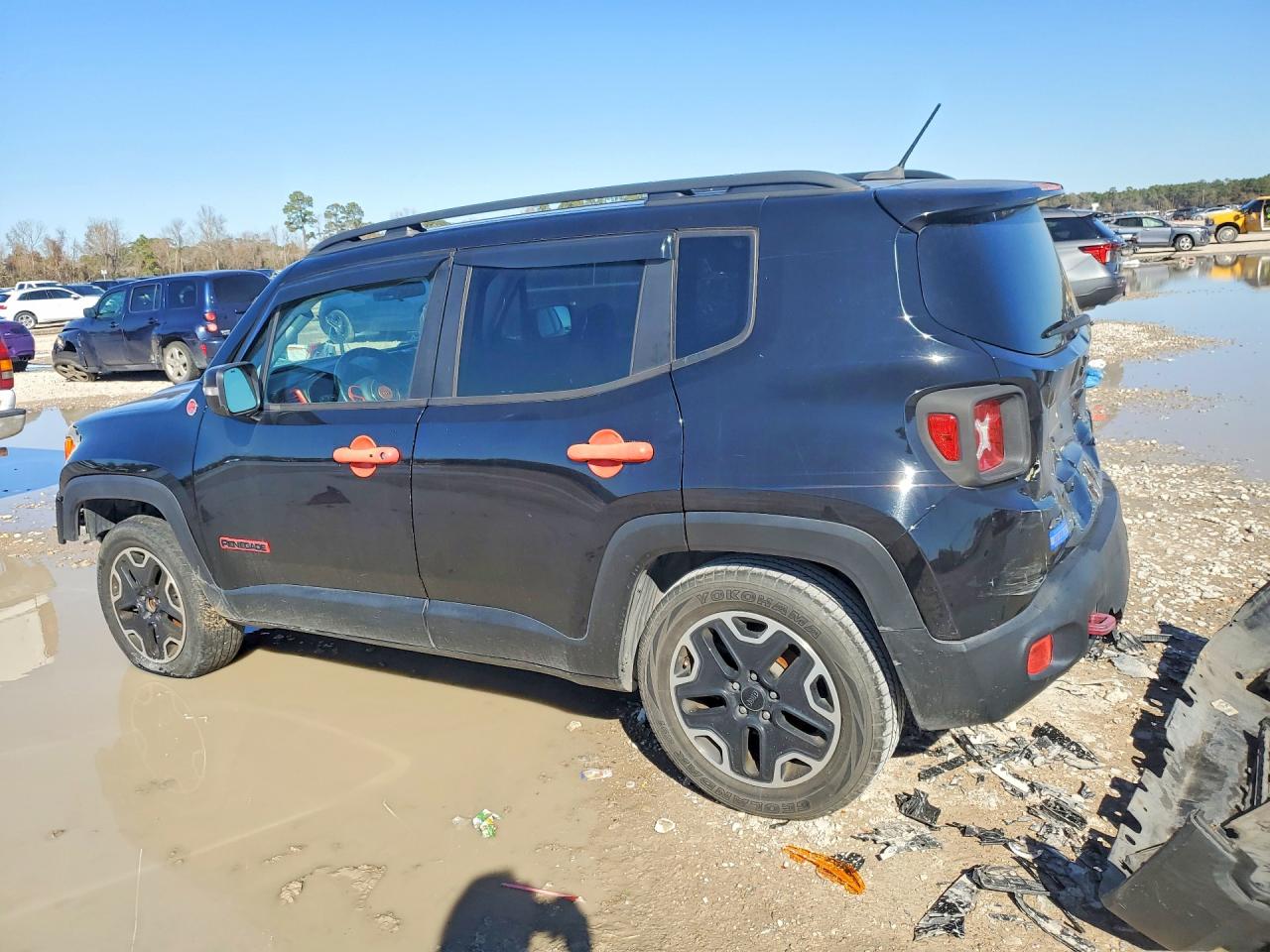 2017 JEEP RENEGADE TRAILHAWK photo 2