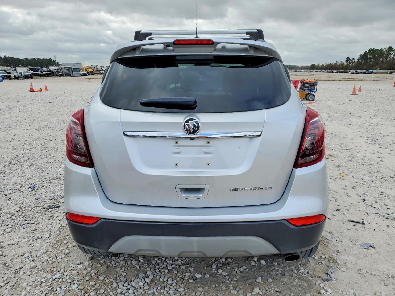 2019 BUICK ENCORE SPORT TOURING photo 6