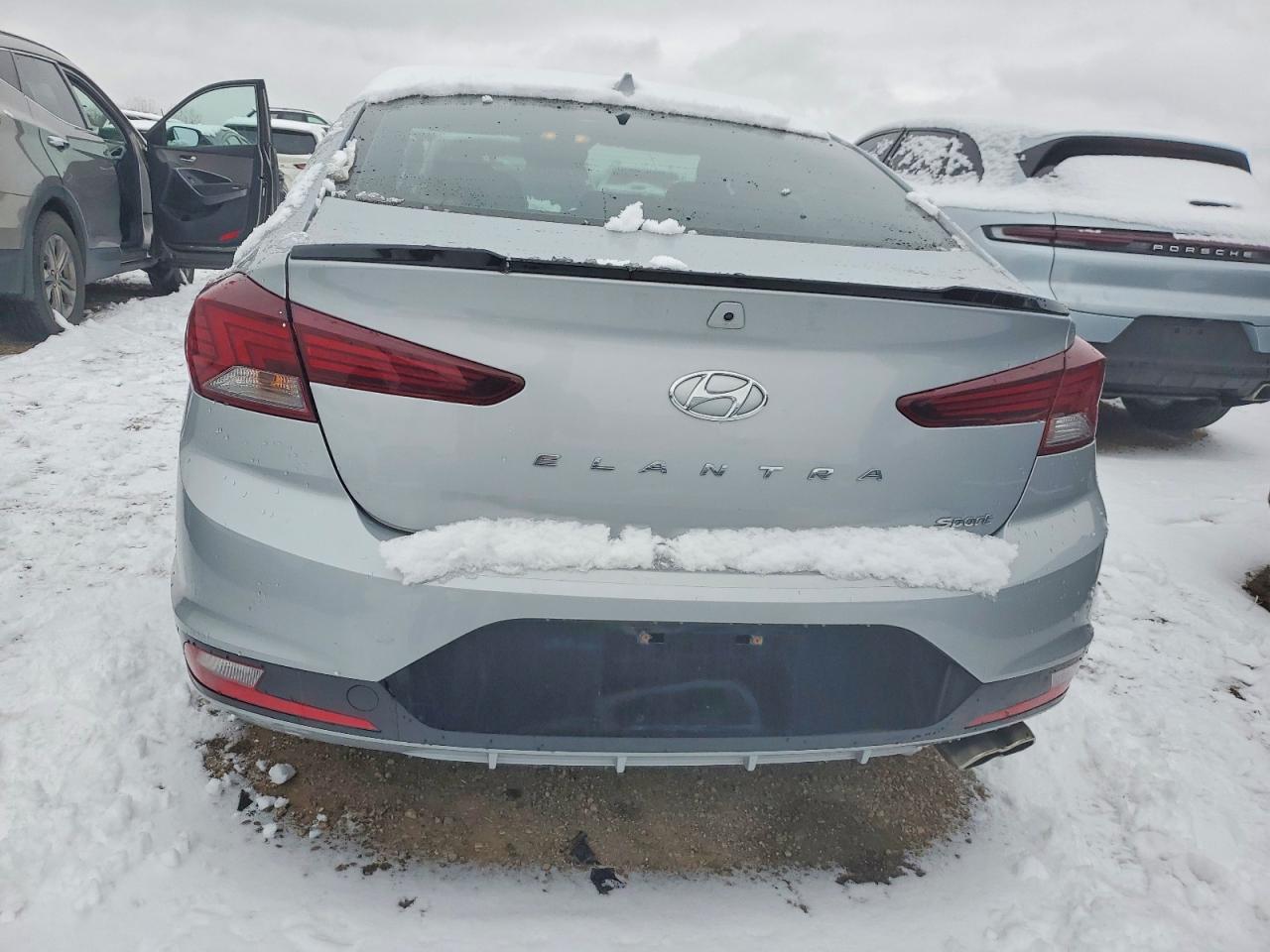 2020 HYUNDAI ELANTRA SPORT photo 6