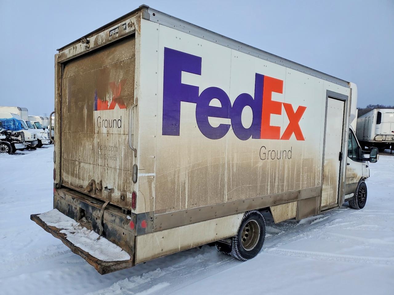 2020 FORD TRANSIT DELIVERY TRUCK photo 3