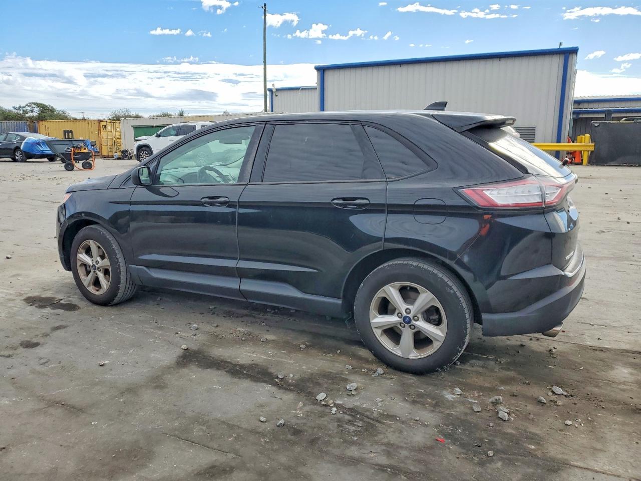 2018 FORD EDGE SE photo 2