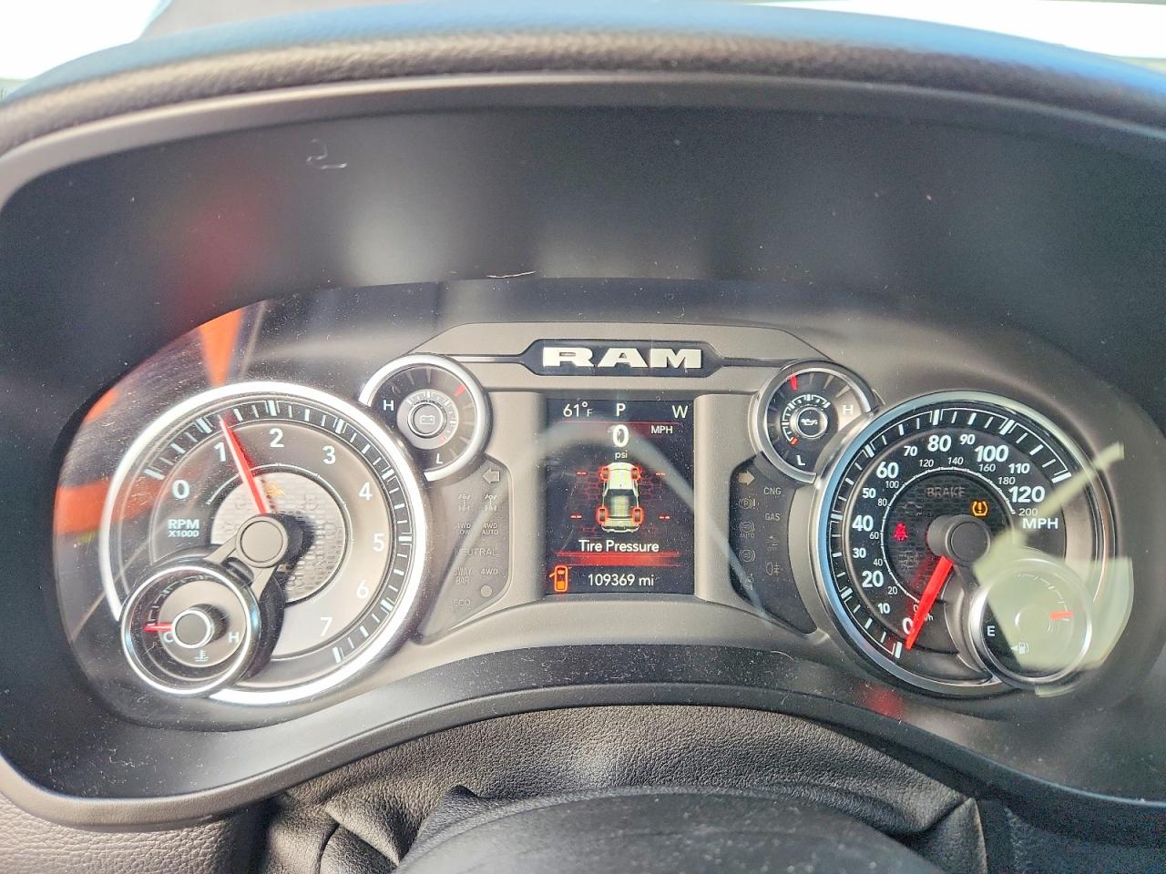 2019 RAM 1500 BIG HORN/LONE STAR photo 17