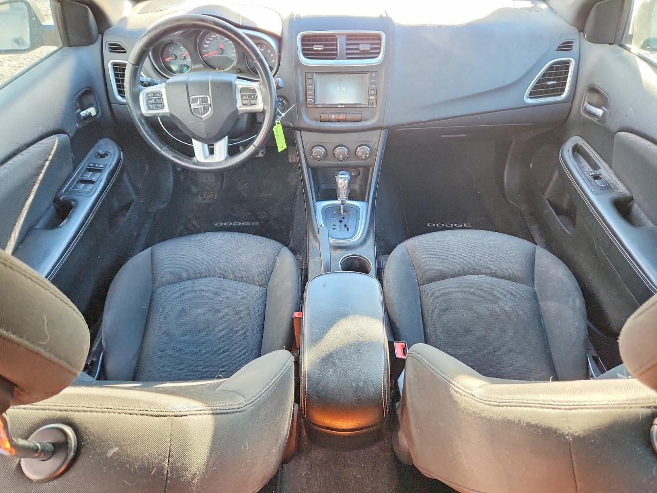 2012 DODGE AVENGER SXT photo 8