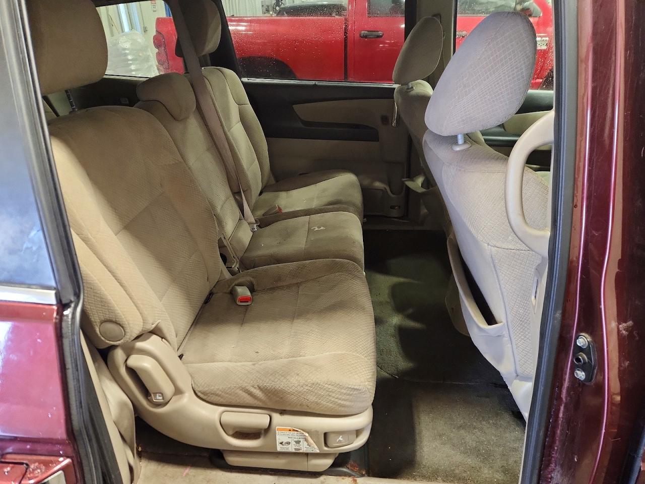 2016 HONDA ODYSSEY SE photo 11