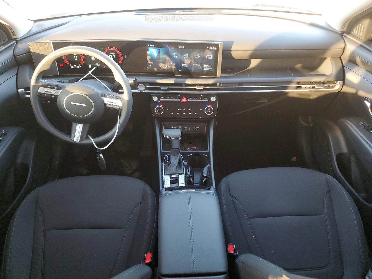 2025 HYUNDAI TUCSON SEL photo 8