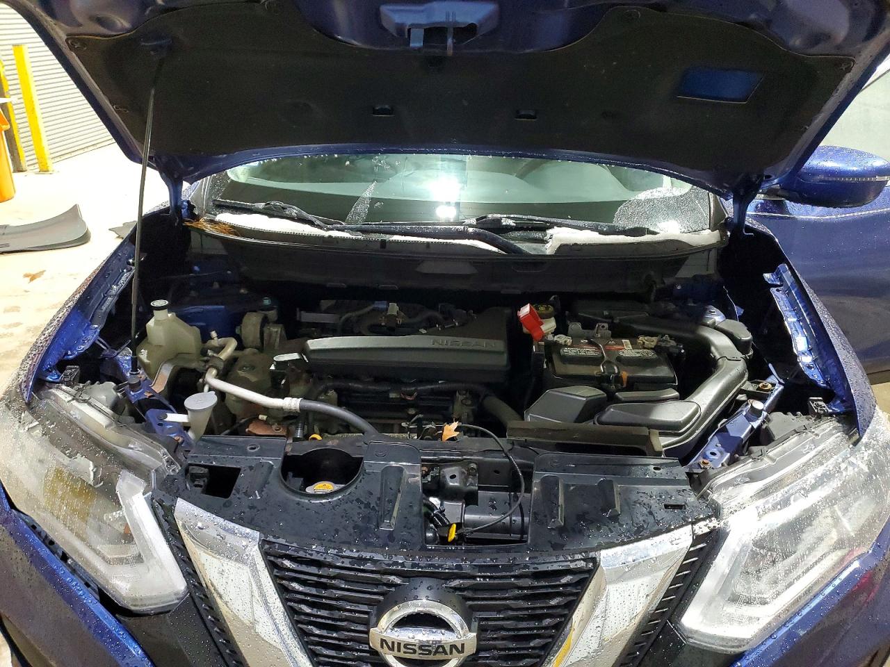 2017 NISSAN ROGUE photo 12