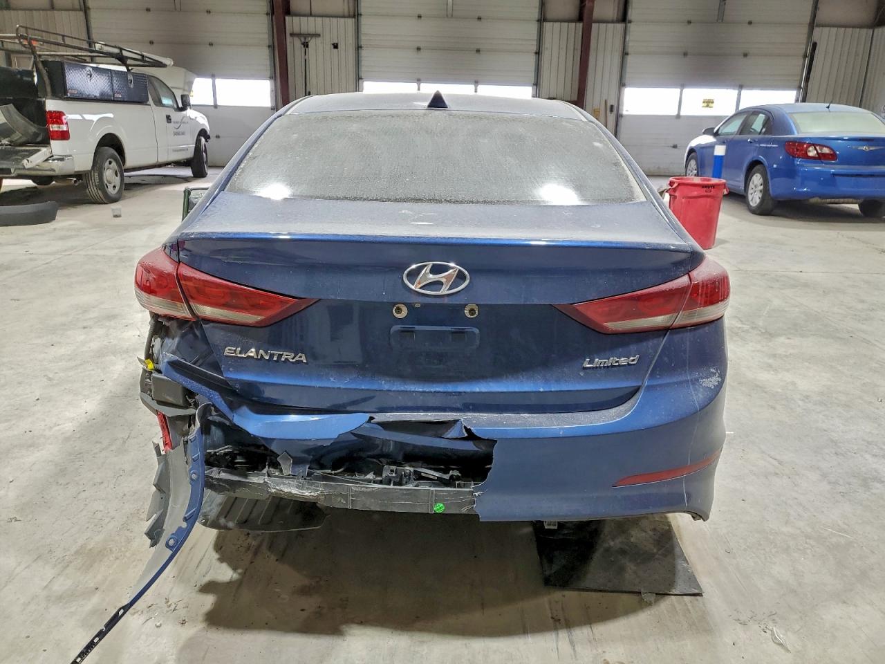 2017 HYUNDAI ELANTRA SE photo 6