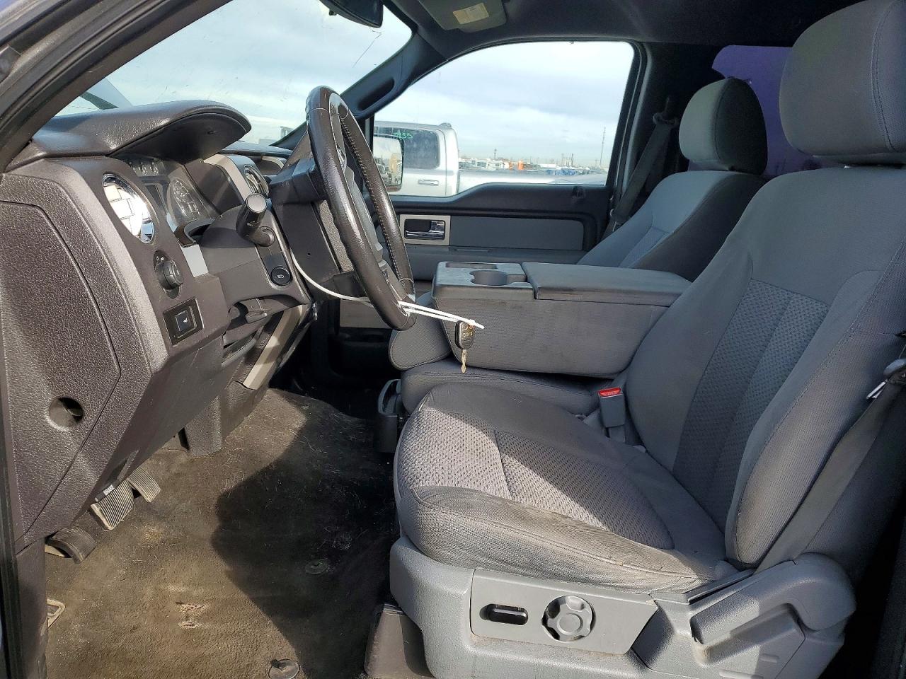 2011 FORD F150 SUPERCREW photo 7