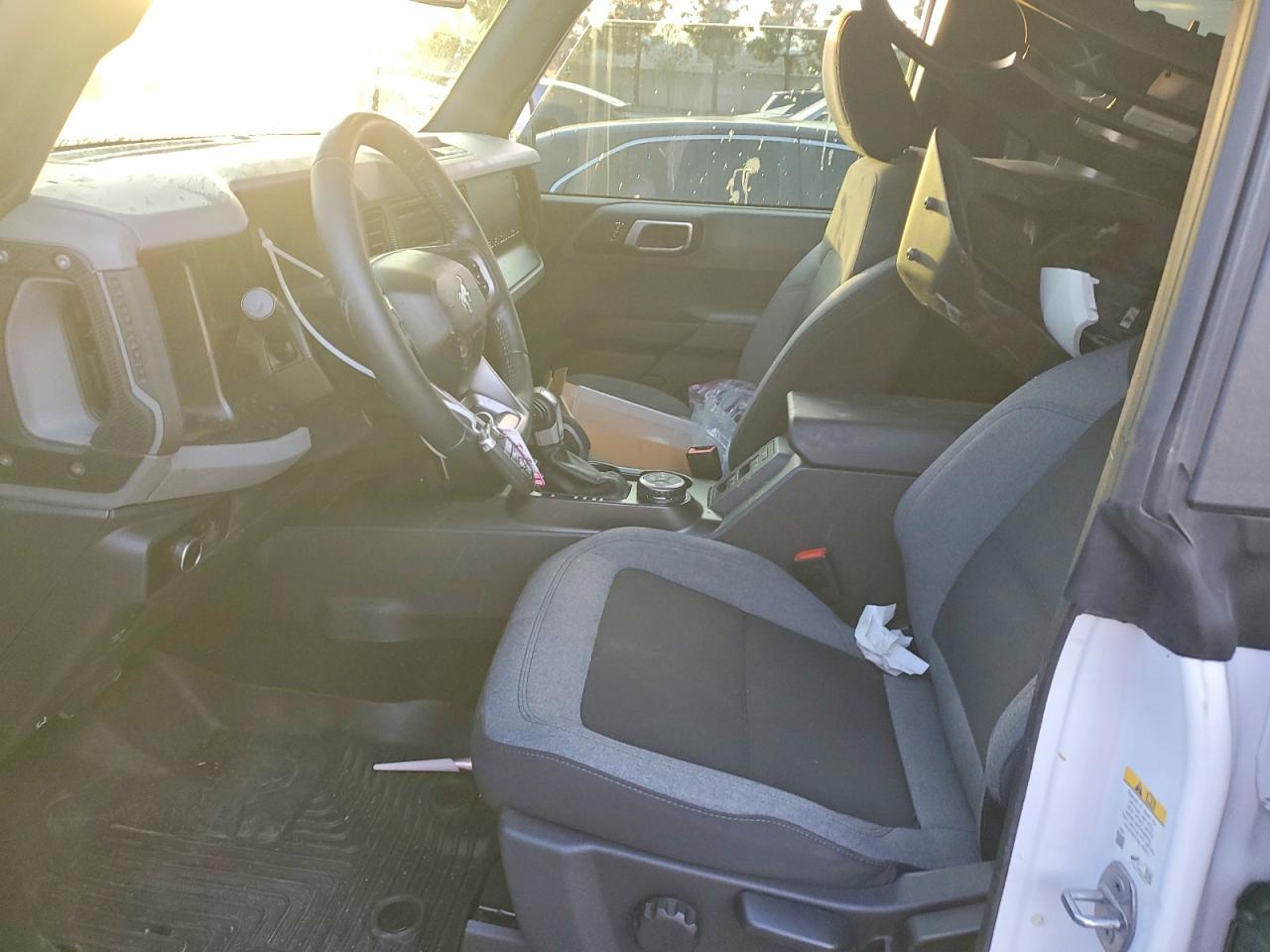 2023 FORD BRONCO BASE photo 7
