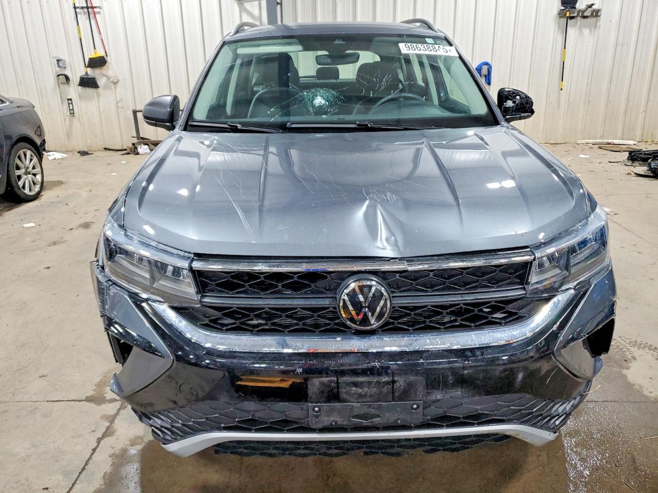 2024 VOLKSWAGEN TAOS S photo 5