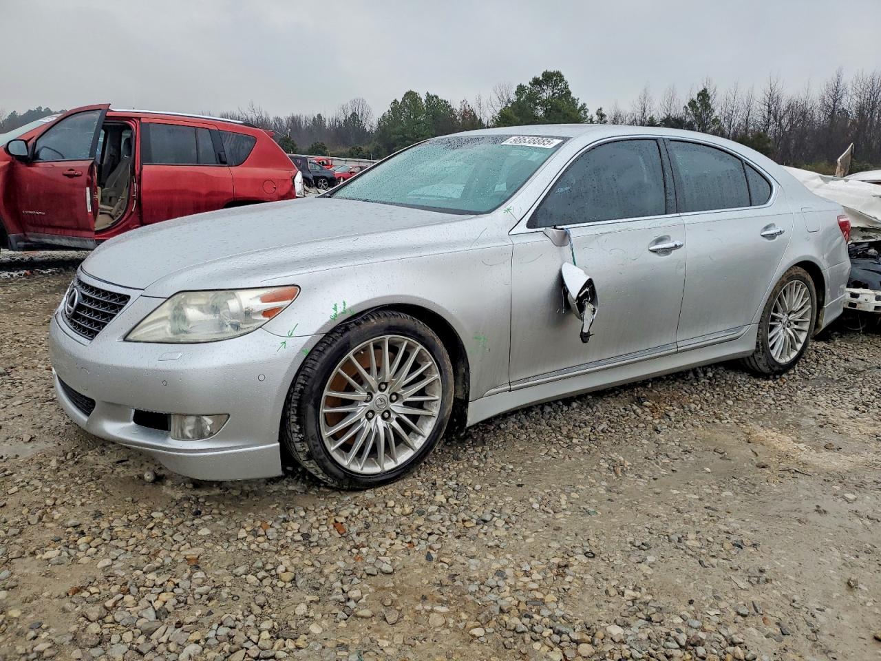 2011 LEXUS LS