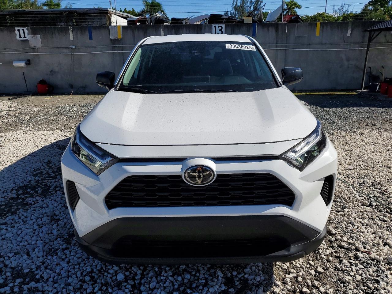 2025 TOYOTA RAV4 LE photo 5